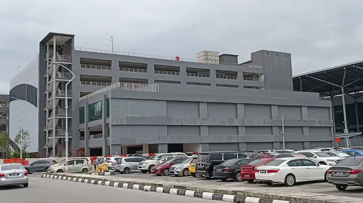 Bayaran Parking di Airport Penang
